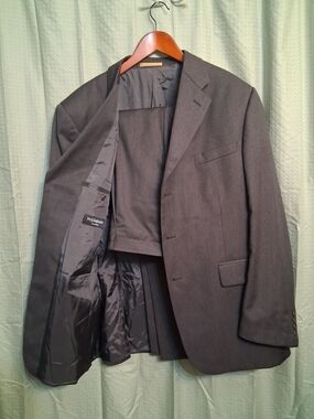 Yves Saint Laurent Charcoal Gray Men's Two-Piece Suit Jacket